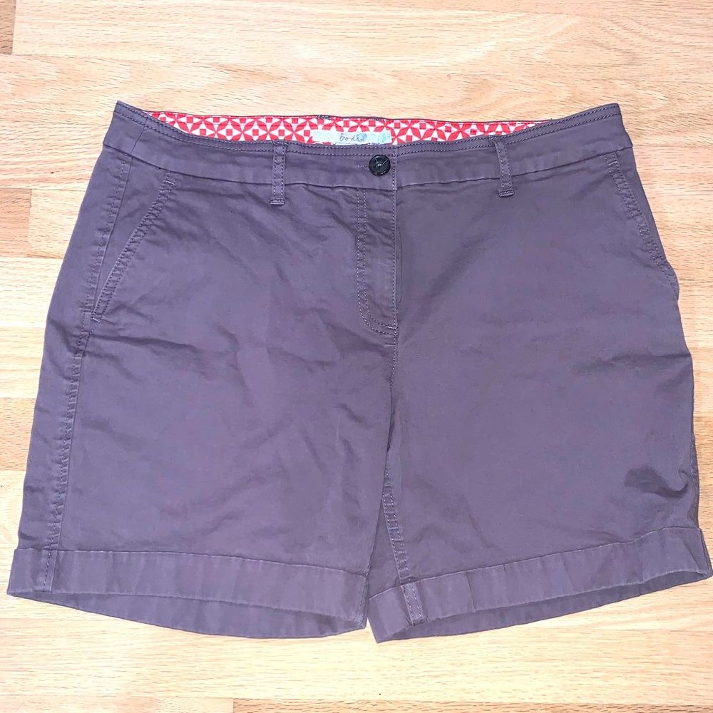 Boden Bermuda shorts. Taupe. Size 10